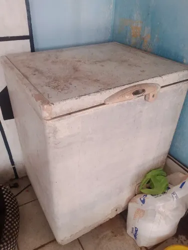 Freezer uma porta