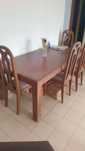 Mesa Mogno Maciço 2,00m x 1,00m 8 Lugares + 4 Cadeiras - Madeira Nobre