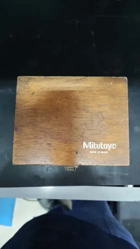 BLOCO EM V MITUTOYO - PARA METROLOGIA / CONTROLE DIMENSIONAL