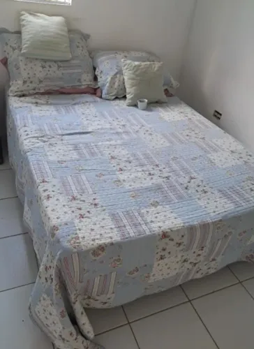 Colchão Casal Ortobom Pró-Saúde Ultra Firme D45 + Box Preta (Com Detalhe na Base)