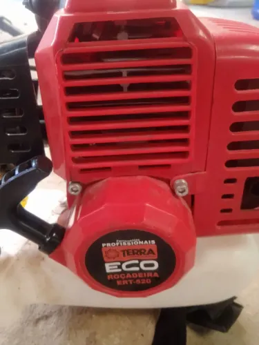 Máquina roçadeira Eco terra