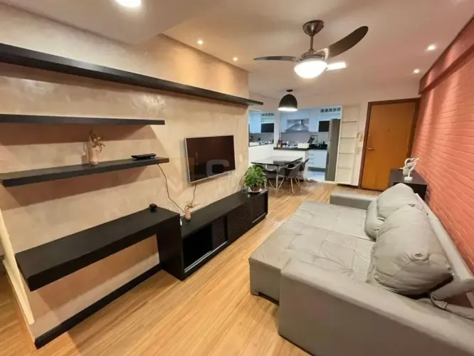 Apartamento de 2 Quartos (Suíte) com Sol da Manhã no Condomínio Moderno Equipado