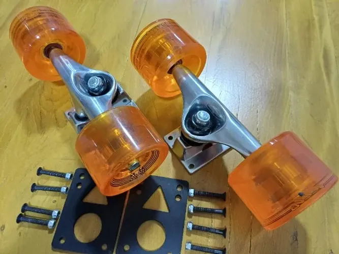 Truck de Skate Kit Completo com Rodas 200mm