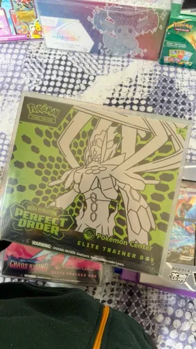 Kit ETB Pokémon Center