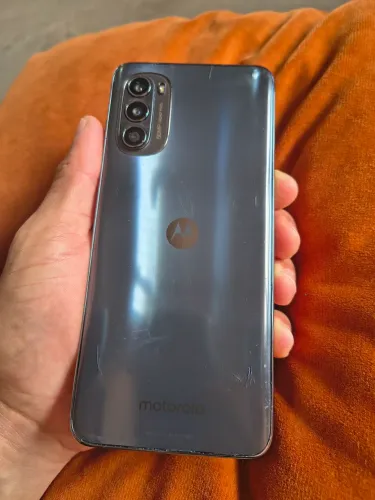 G52 Motorola 128gb