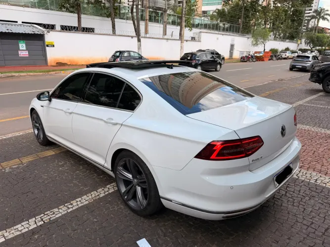 Volkswagen Passat Highline 2.0 TSI 220cv Tip. 2018