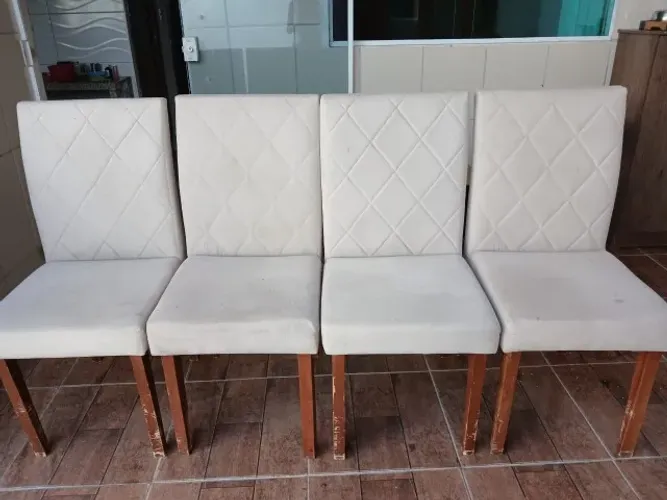 Cadeira para mesa em pinho