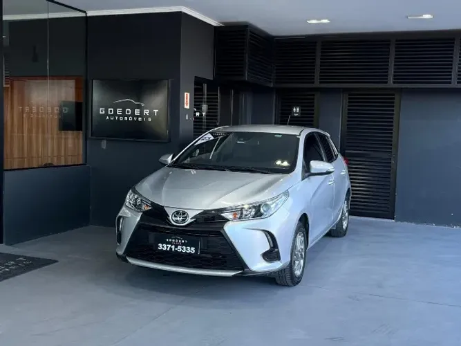 Toyota Yaris XS 1.5 Flex 16V 5P Aut. 2023