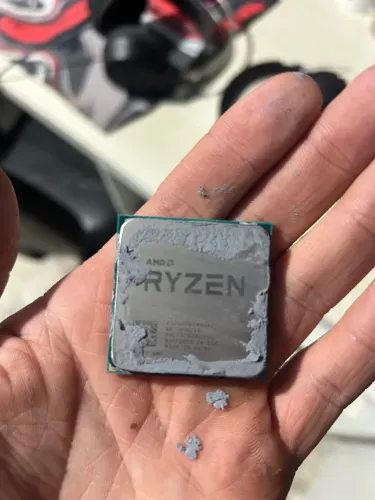 Processador gamer ryzen 5 2600 (usado)