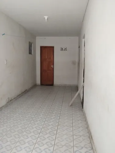 Alugo casa + Ponto Comercial