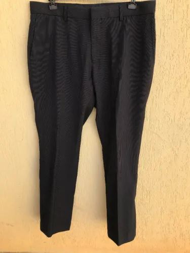 Calça Social Preta Com Listrinhas Cinza da Marca Preston Field (Usado)
