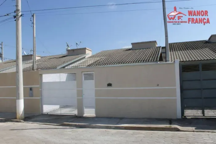 Casa com 2 dormitórios à venda, 63 m² por R$ 280.000,00 - Jardim Aeroporto - Guaratinguetá
