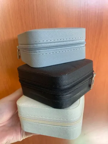 Bijuterias (preços variados)