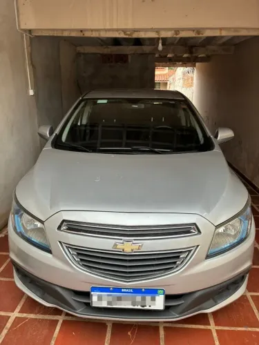 Chevrolet Onix Hatch LT 1.4 8V Flex Power Mec. 4P 2015