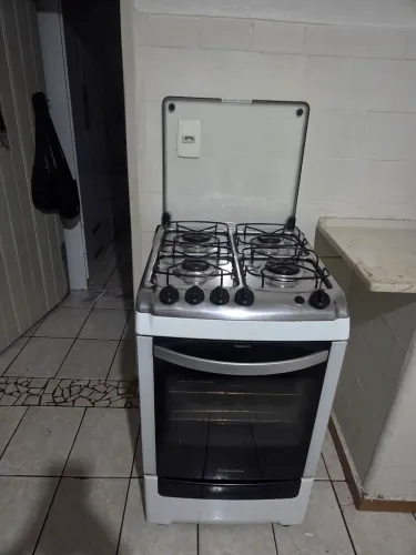 Fogão 4 bocas Eletrolux branco
