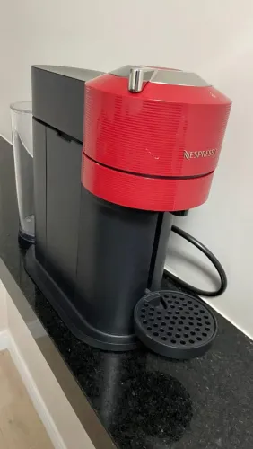 Vendo cafeteira Nespresso