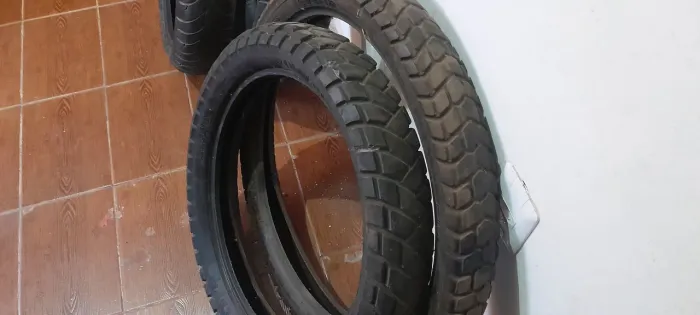 ? PNEUS PARA XT 600 E CB 500 - BOM ESTADO! ?