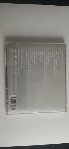 CD original Britney Spears - Greatest Hits: My Prerogative, edição nacional.