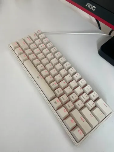 Usado Teclado Redragon Fizz RGB 60%
