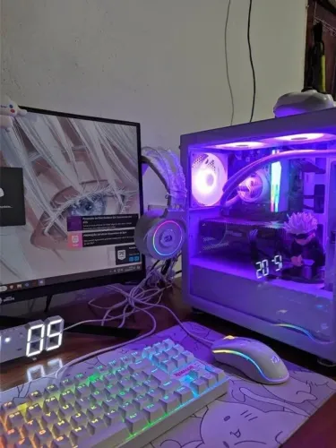 PC Gamer Ryzen 5 5600GT, 8GB RAM, 240GB SSD