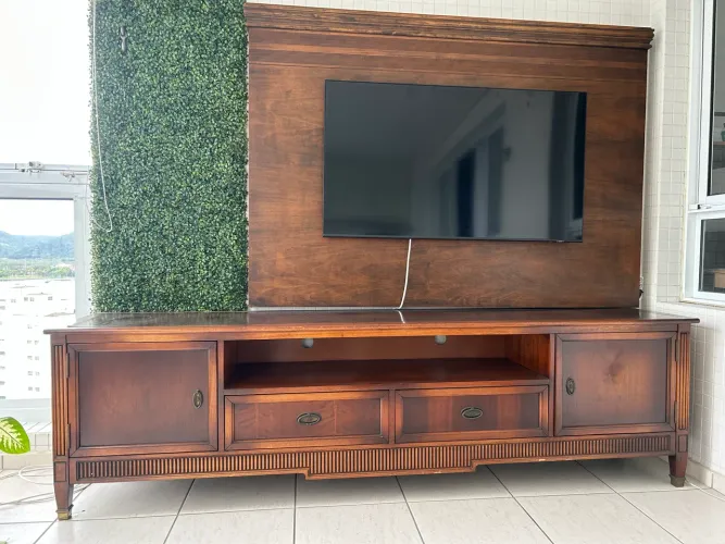 Rack e painel para TV.