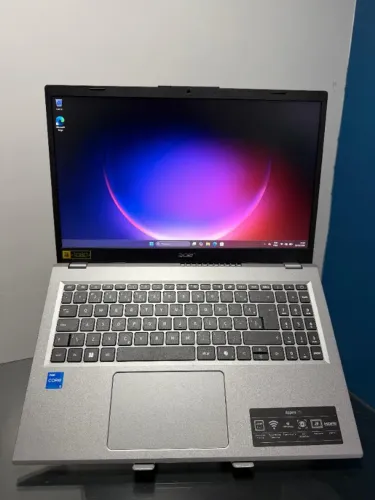 Notebook Acer Aspire - i5-13°Geração - 8GB Ram DDR5- SSD 256GB Nvme -15p- Rede 5G -