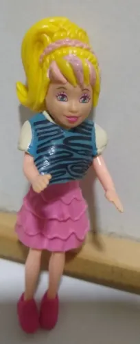 Boneca Polly 