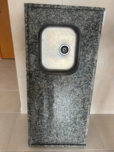 Cuba de granito
