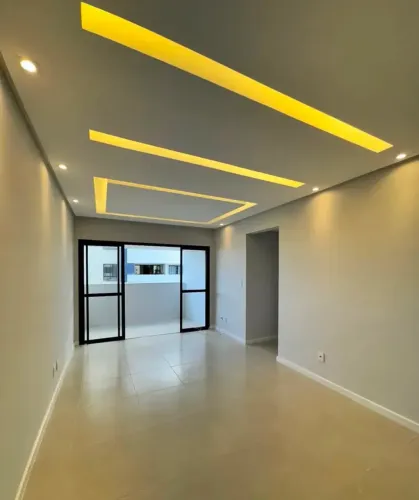 VENDO APARTAMENTO 3/4 COM SUÍTE E VARANDA- MANDALA RESIDENCE- LAURO DE FREITAS- NASCENTE-