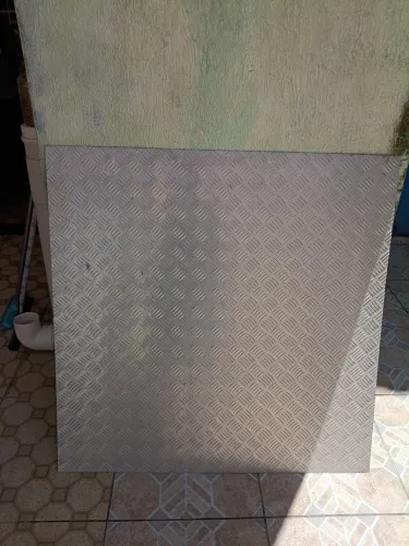 Chapa de aço inox xadrez-1 peça