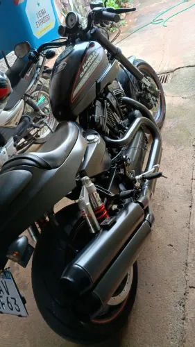 Venda ou troca por v strom 650 ou moto custon