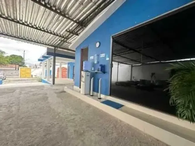 Galpão 312m2 e 612 M2 de terreno Campo Grande