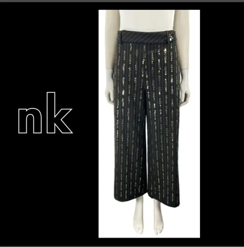 Nk store calça bordada