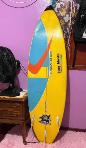 Vendo prancha de surf ou troco por skate