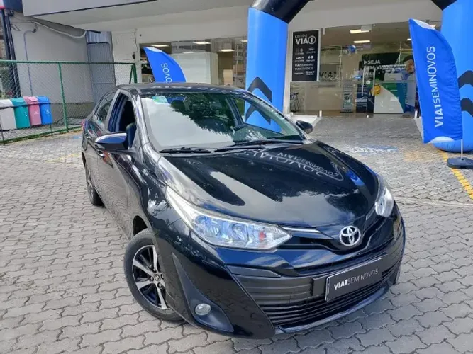 Toyota Yaris XS Connect Sedan 1.5 Flex 16V AUT 2022