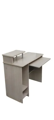 Mesa de Computador com Suporte para Monitor e Espaço para CPU ? R$85 (Leia a descrição)? 