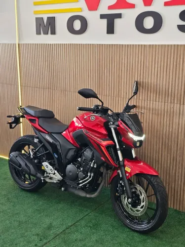 YAMAHA FZ 25 CONNECTED 2025 abs