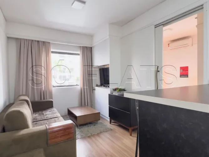 Flat em Moema disponível para locação com 30m², 1 dormitório e 1 vaga.