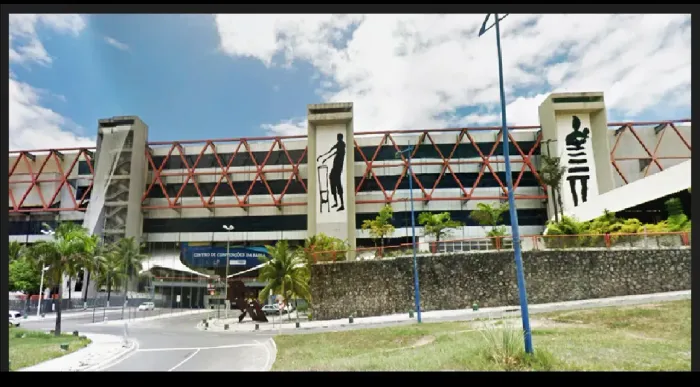 Imóvel para venda tem 116710 metros quadrados em Jardim Armação - Salvador - BA