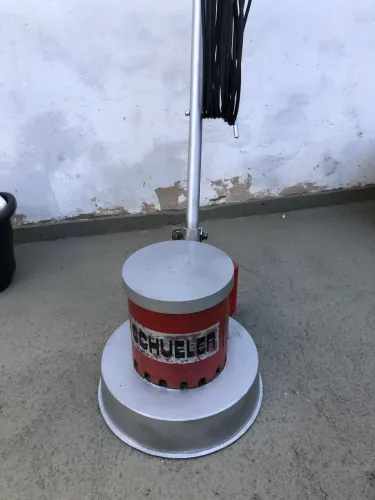 Enceradeira lavadora de piso Shuller 270