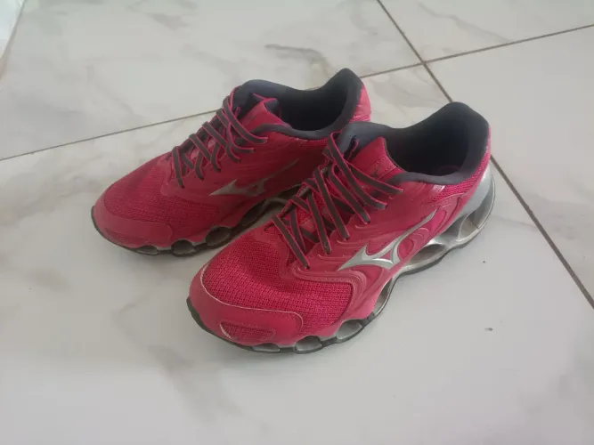 Mizuno Wave Prophecy 12-S