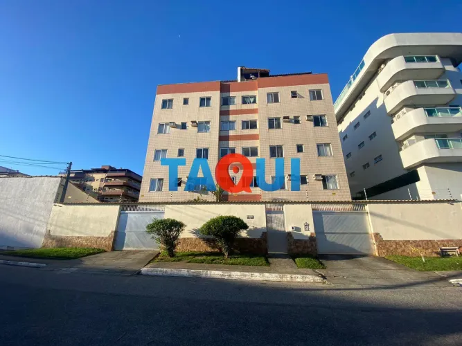 COBERTURA DUPLEX MOBILIADA À VENDA, 3 QUARTOS, BAIRRO BRAGA, CABO FRIO - RJ.