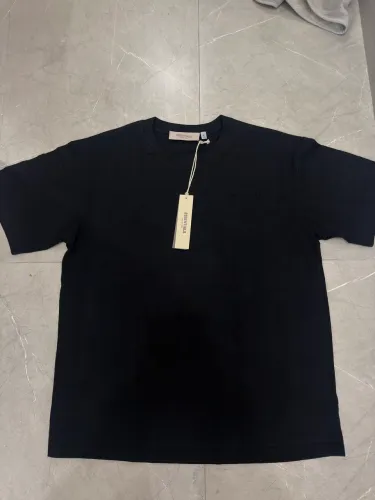Camisa Essentials Preta G até 85kg