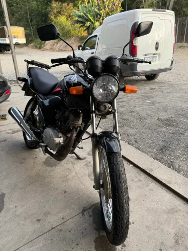 Moto CG Fan Es 125