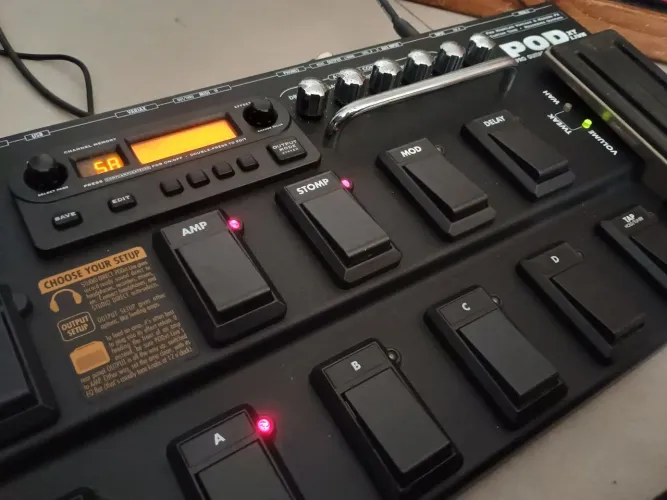 Pedaleira Line 6 Pod Xt Live