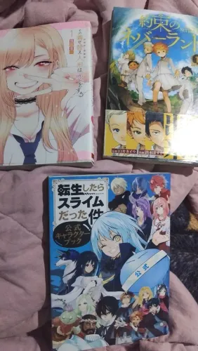Trio mangás em Japones