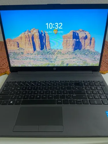 notebook HP 256R G9, i3-1315U 13ª geração, 8GB RAM e SSD 256GB