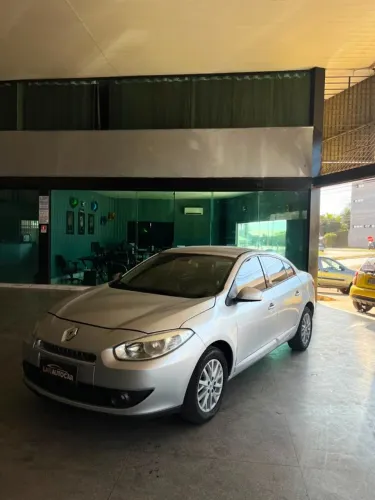 Renault Fluence Sed. Dynamique 2.0 16V Flex Aut. 2012