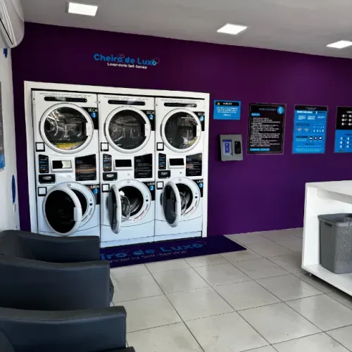 VENDE-SE LAVANDERIA AUTOMATIZADA 24H | PRONTA PARA FATURAR | GOIÂNIA