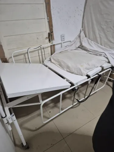Cama hospitalar